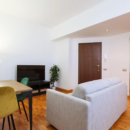מילאנו Duomo Luxury Apartment VIII מראה חיצוני תמונה